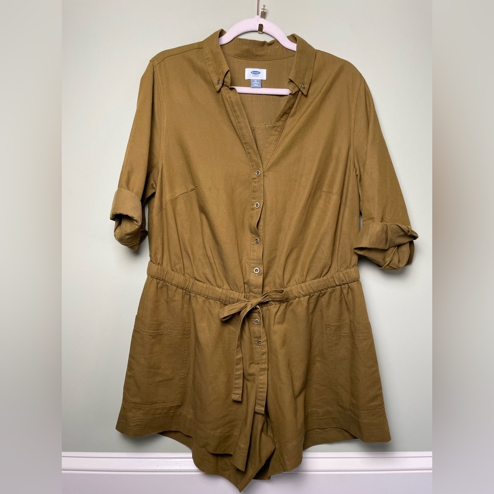 Like New Old Navy Cotton Rompe Adjustable Waist 6” Inseam Brown/Green Plus 1X - Picture 2 of 13
